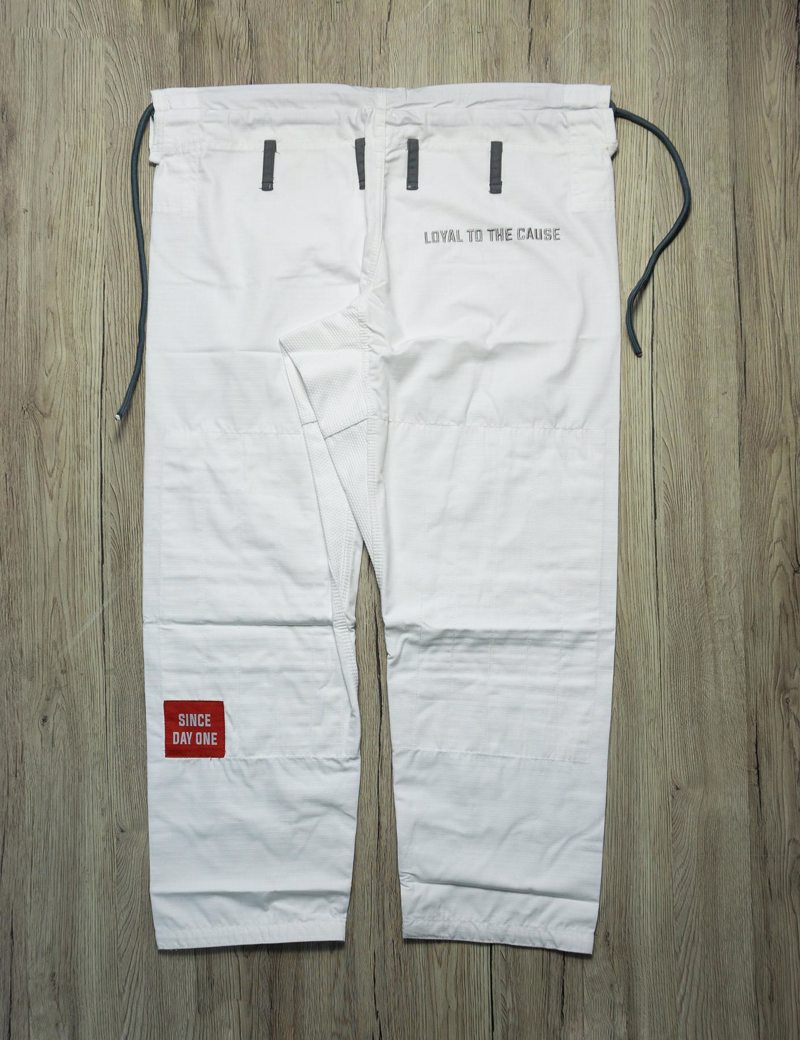 CHOSEN loyal BJJ Gi - white